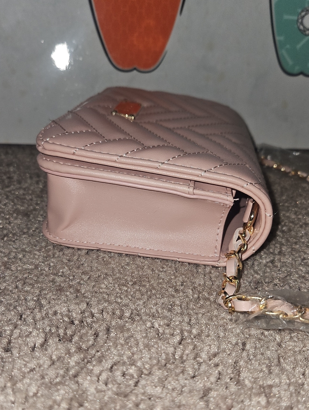 bebe Quilted Pink Chain Crossbody Bag - Picture 4 of 11